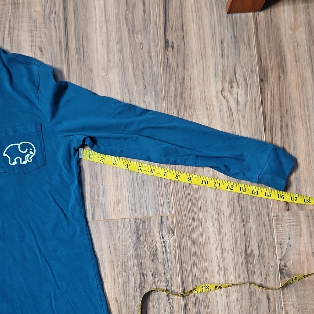 💕Ivory Ella Longsleeve Graphic Tee Women’s XS - Picture 7 of 7